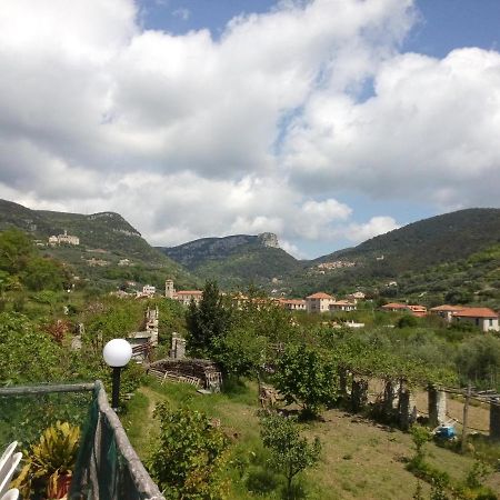 Casa Papaveri Rossi ฟีนาเลลีกูเร ภายนอก รูปภาพ