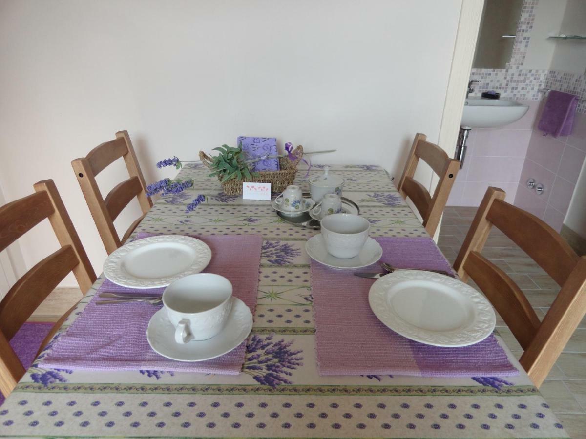 Casa Papaveri Rossi ฟีนาเลลีกูเร ภายนอก รูปภาพ
